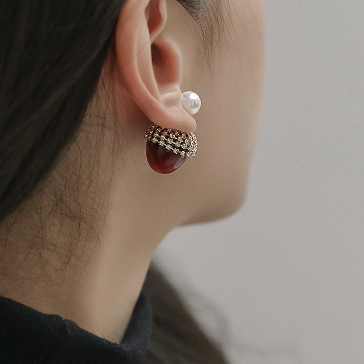 Khuyên Tai Hình Trái Cây Đính Đá Ngọc Trai Nhân Tạo Phong Cách Cổ Điển Mới Cho Nữ