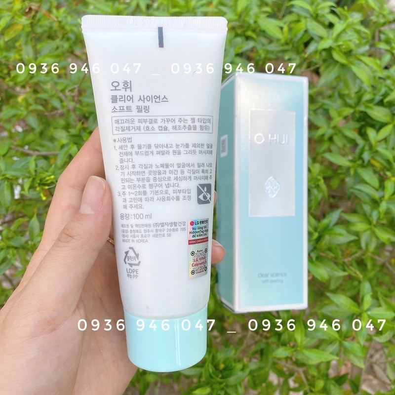 Kem tẩy da chết Ohui Clear Science Tender Face Scrub