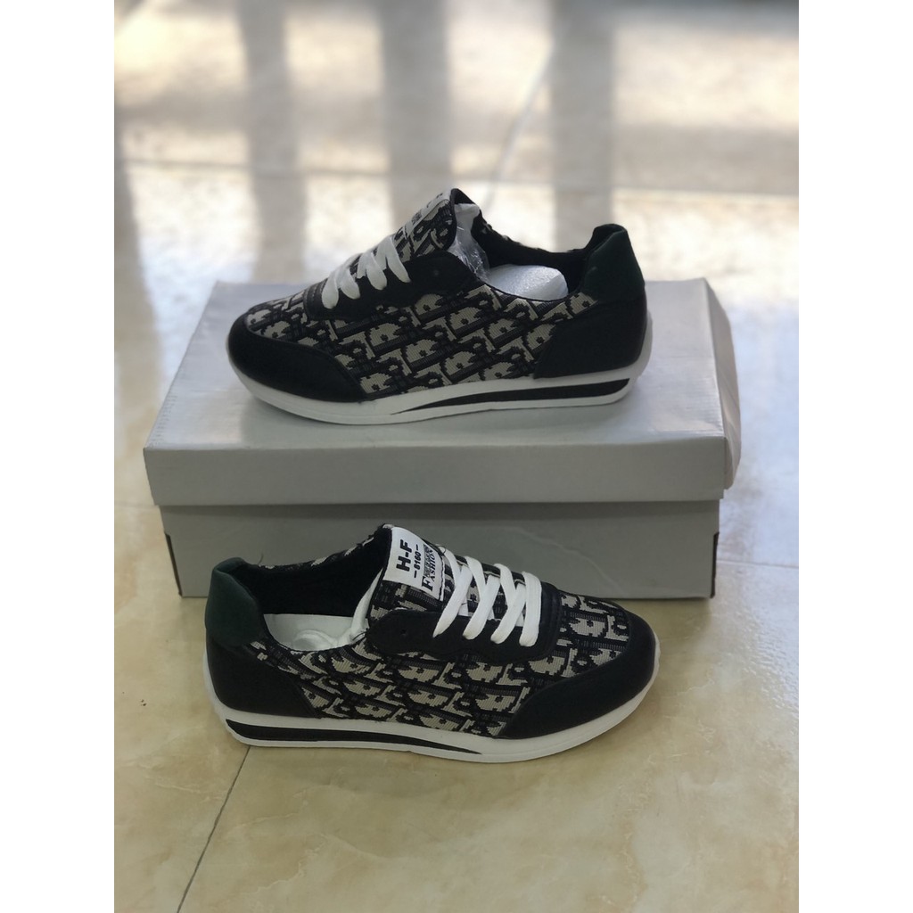 Giày thể thao phong cách năng động cá tính cho nữ