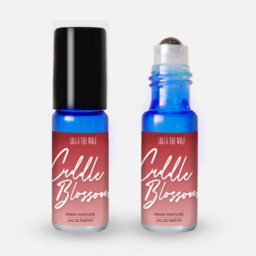Nước hoa vùng kín nữ chính hãng Cuddle Blossom Eau De Parfum chai lăn 5ml thơm lâu, nhỏ gọn - LOLI & THE WOLF | BigBuy360 - bigbuy360.vn