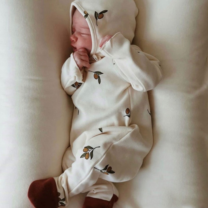 Bộ Áo Liền Quần Dài Tay Một Mảnh Cài Nút Kèm Mũ Chân Cho Bé Sơ Sinh