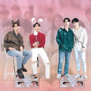 Standee tượng hình BrightWin (SarawatTine) trong phim 2Gether ~