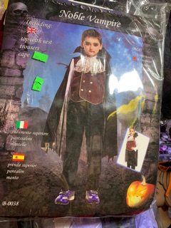 Bộ hoá trang Halloween ma cà rồng
