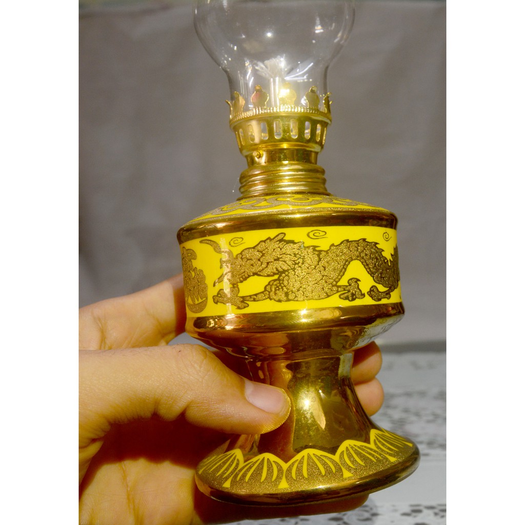 Đèn dầu sứ  rồng vàng 3D cao 18cm