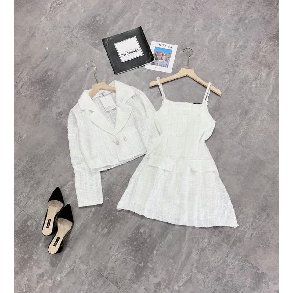 [Mã WARUN27 giảm 12k đơn 99k] Set 2 món áo len zip lệch vai mix váy body 2 dây xẻ. Chất bozip mịn đẹp giã | BigBuy360 - bigbuy360.vn