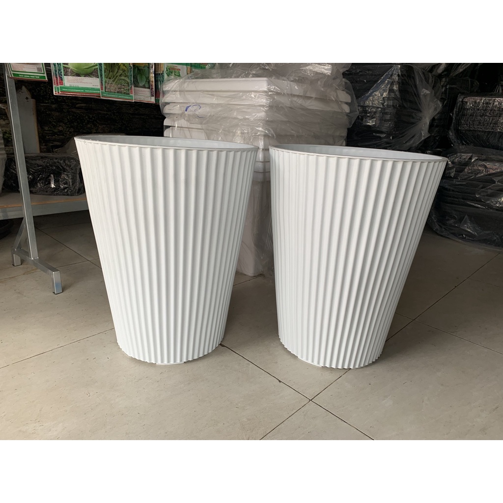 Chậu nhựa sọc gân tròn cao, chậu trồng hoa -