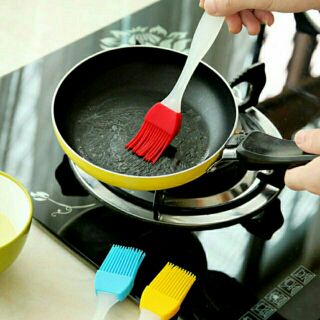 Cọ silicon quết dầu