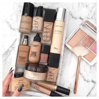Kem nền Nars All Day Lumninous
