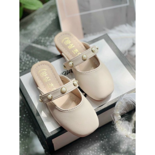 Dép sục thời trang cho bé gái_Sục quai ngọc ,da mềm cho bé gái 2_10 tuổi
