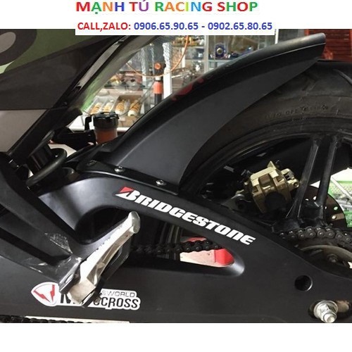 Ốp gắp chắn bùn exciter 150