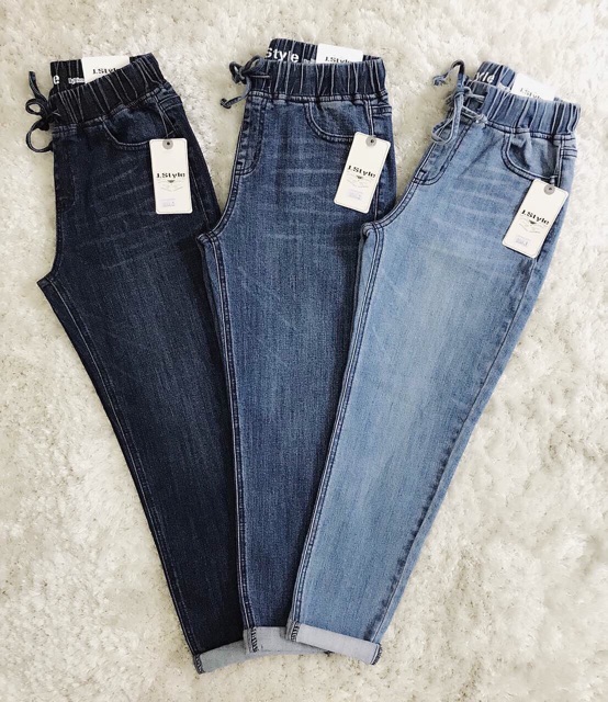 Quần jeans lưng thun
