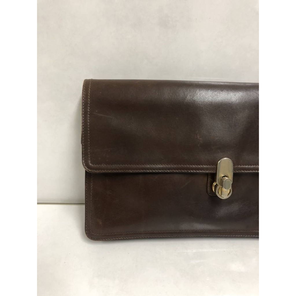 MS 063 - Cluth BALLY Barr túi ly hợp