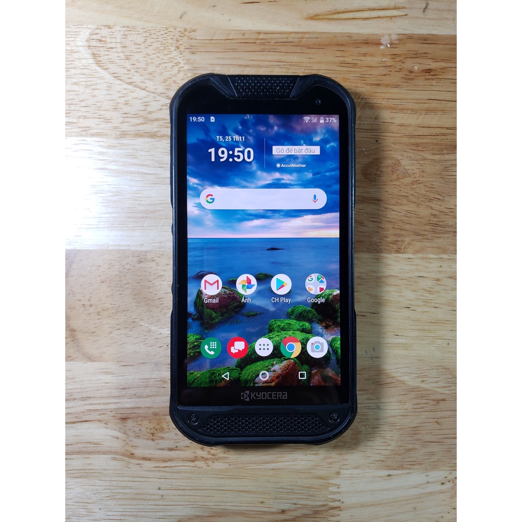 Điện thoại Kyocera Duraforce Pro 2 E6910 Chiếc điện thoại Nhật Bản bền chắc chắn và chống nước IP68