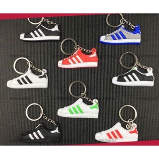 Móc khoá giày adidas