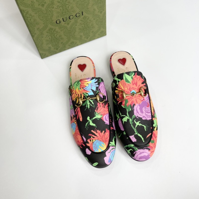 Sục Gucci hoa size 36