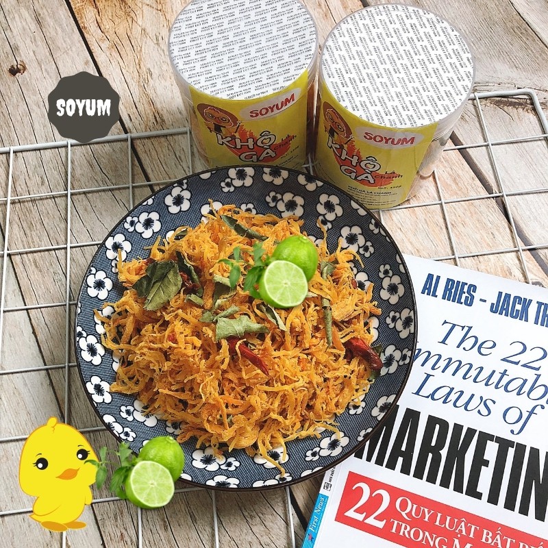 [Mã GROXUAN1 giảm 8% đơn 150K] Khô gà lá chanh hộp 150g, khô gà Soyum thơm ngon từng sợi | BigBuy360 - bigbuy360.vn