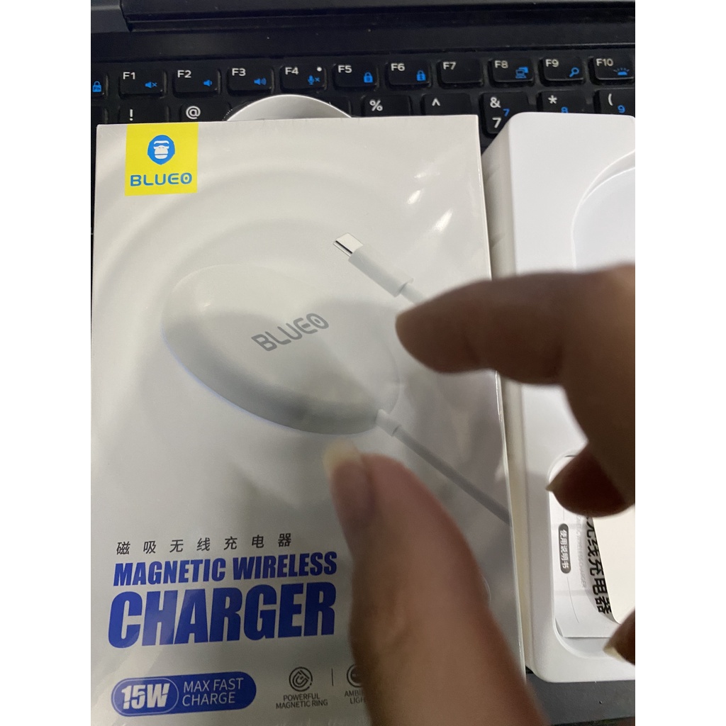 Dock đốc Đế Sạc hút Nam Châm Không Dây 15w Cho iph 8 X XS 11 12 13 pro max