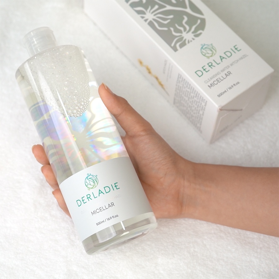 Nước tẩy trang Derladie Cleansing Water Witch Hazel dành cho da dầu mụn 500ml