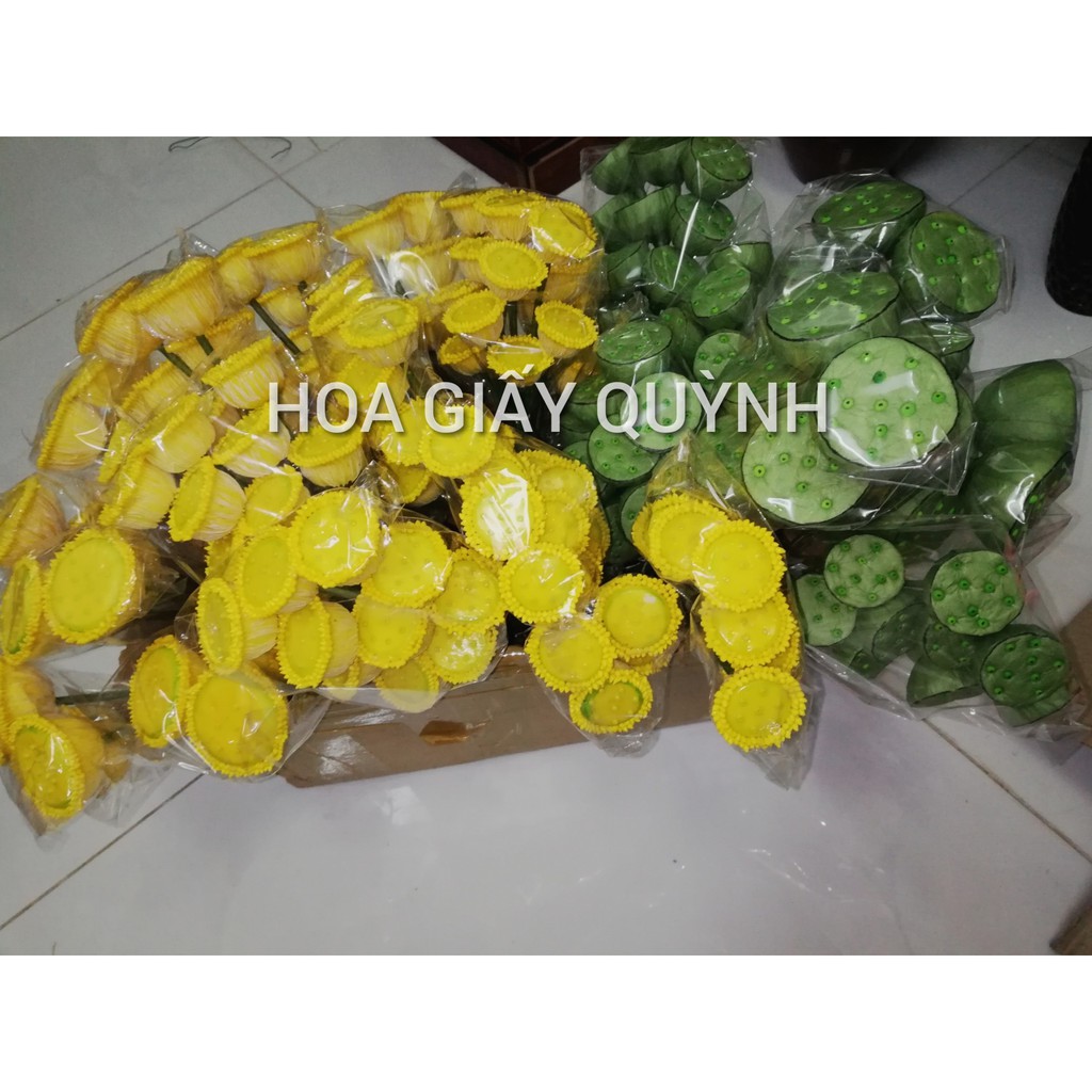 NHỤY SEN, GƯƠNG SEN LÀM HOA SEN