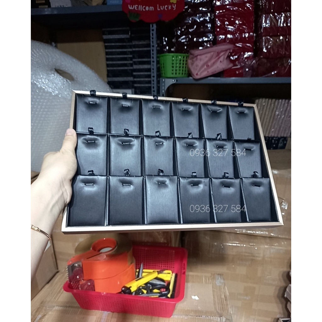 Khay Đựng Mặt Dây Chuyền Trang Sức Chất Liệu Da PU Cao Cấp