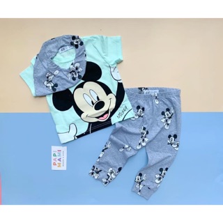 Set bộ quần áo kèm yếm mickey xanh HM cho bé trai