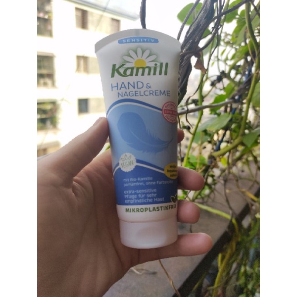 Kem dưỡng da tay và móng tay Classic Kamill hand & nail cream 100ml/150ml