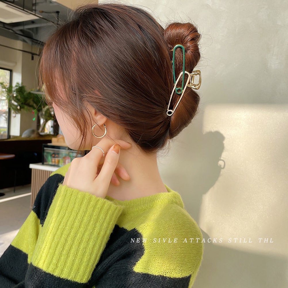 Kẹp Tóc Kim Loại Hình Cá Mập Độc Đáo Thời Trang