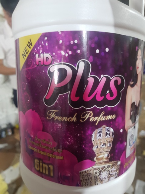 Nước Giặt HD Plus Laundry Liquid Detergent 6/1 màu tím (can 3,500ml)