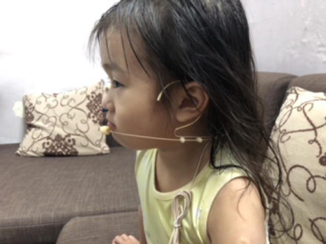 Mic có dây hạt gạo màu da người, mic truyền hình