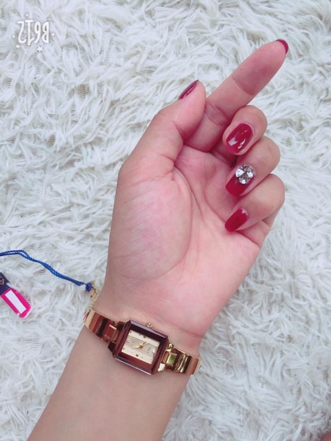 Đồng hồ Haba nữ dạng lắc máy nhật chính hãng