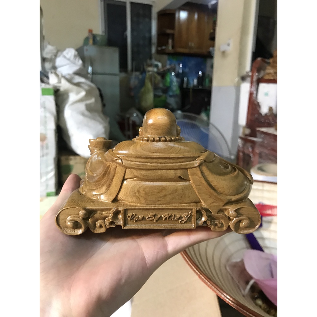 Di Lặc Ngồi Vạn Sự Như Ý, Để ÔTô và Bàn Làm Việc KT: 15x9x9