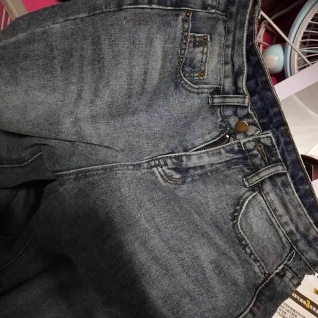 QUẦN JEANS BOYFRIEND DÁNG ĐỨNG MÀU VINTAGE | BigBuy360 - bigbuy360.vn