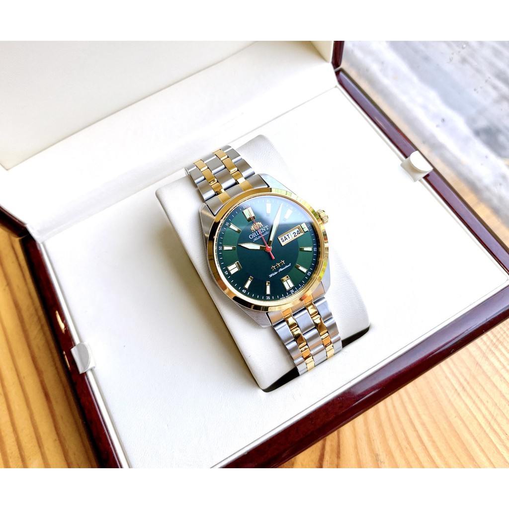 Đồng hồ nam chính hãng Orient 3 sao 2019 RA-AB0026E19B - Máy cơ tự động - Kính khoáng cường lực