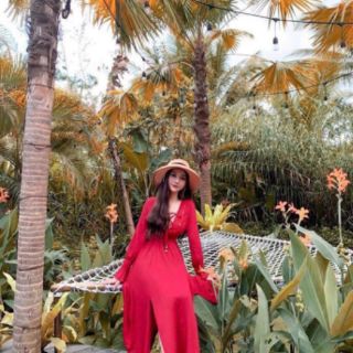 Đầm maxi đỏ