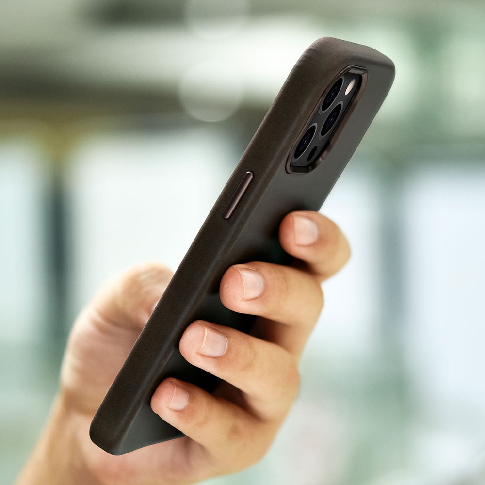 Ốp lưng iP Monterey Premium da cao cấp chống va đập, mềm sang trọng, bảo vệ Camera cho iP12, 13 Pro max