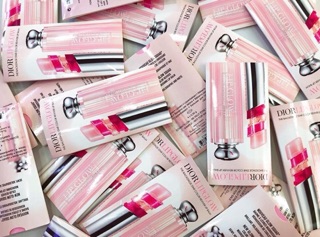 Mẫu thử SON DƯỠNG DIOR ADDICT LIP GLOW