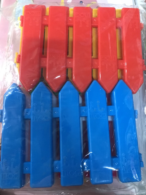 Hàng rào chặn banh cho bé chơi