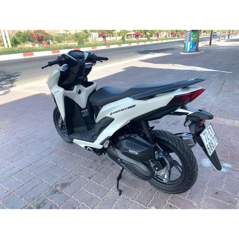 Bộ dè 3 món Biển số Vario Click đời 2018 - 2023 chính hãng Honda