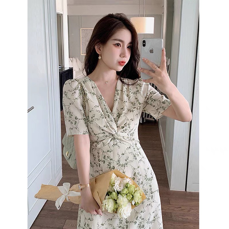 Váy đầm cổ V hoa nhí ly ngực bo eo dáng dài thanh lịch phong cách Hàn Quốc MS65561