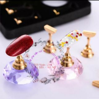 Đế trưng mẫu móng nail