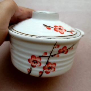 Thố chưng yến sào bằng sứ Bát Tràng