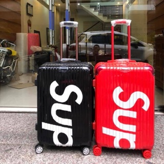 Set Vali supreme gồm sz 20 +24