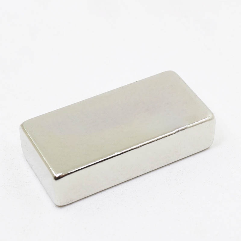 Nam Châm Đất Hiếm 40x20x10mm Nam Châm Trắng