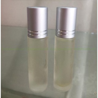 Lăn Môi Dầu Dừa Lọ Nguyên Chất 10ml