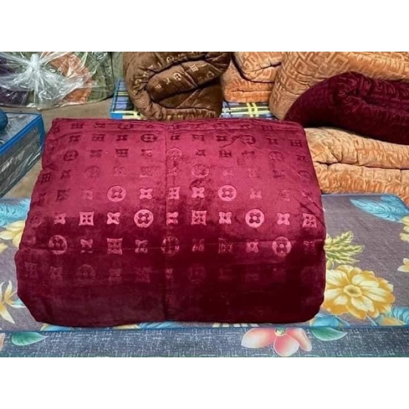 Chăn Lông Cừu Thương Hiệu Hoạ Tiết L,V Chăn Đại Hàn Nặng 3,5kg