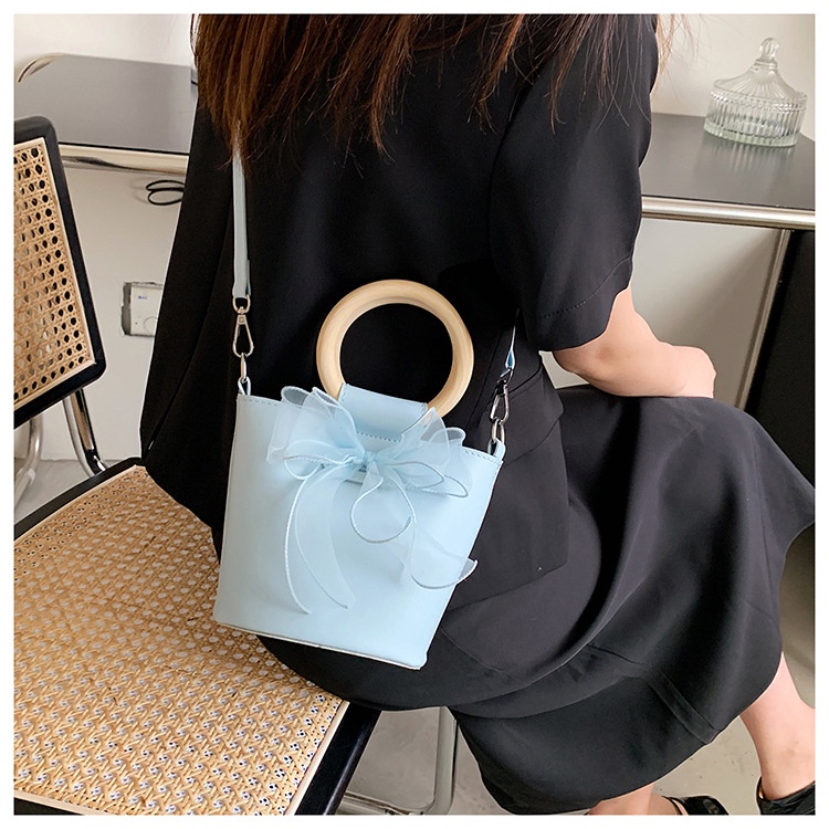 Túi Đeo JASMIN NOIR Chéo Chất Liệu Da PU Đính Nơ Xinh Xắn Cho Nữ