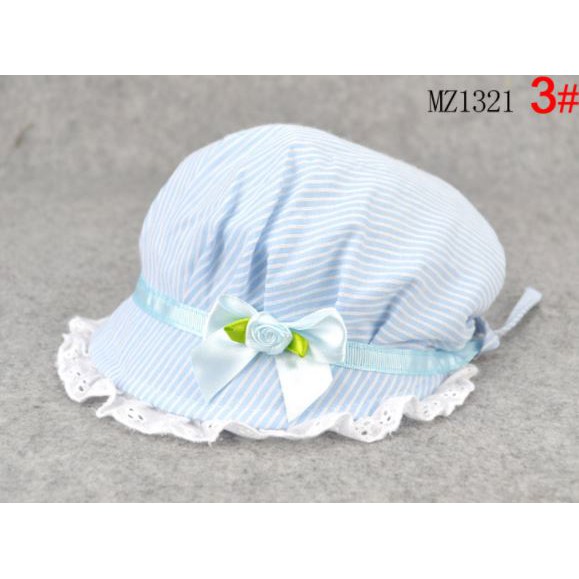 Mũ họa tiết công chúa cho bé gái