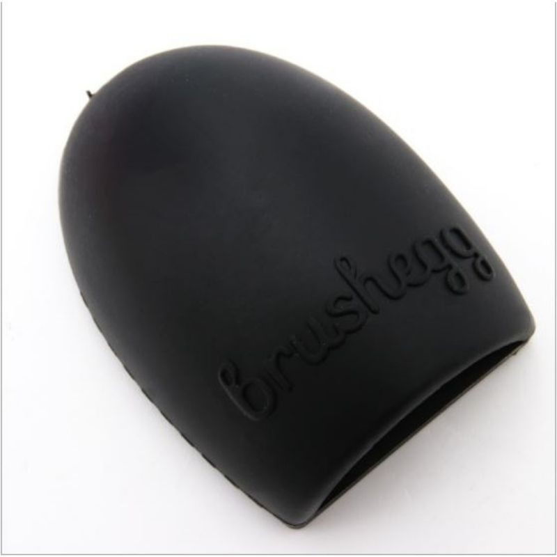 Dụng cụ vệ sinh cọ trang điểm silicone tiện lợi