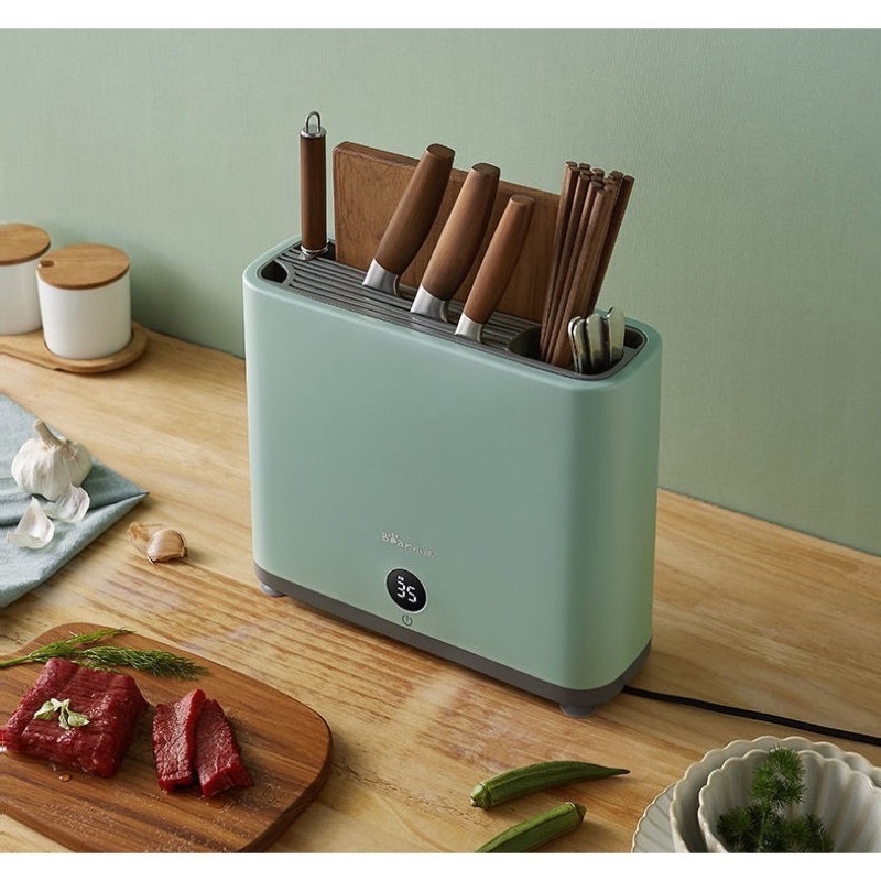 Máy khử khuẩn, tiệt trùng dao, thớt, thìa, đũa bằng tia UV Bear B01Q1 chính hãng