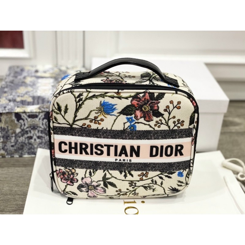 Túi đựng mỹ phẩm Dior hoa lá cành xinh nhắm